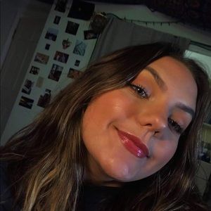 Meet your Posher, Margo